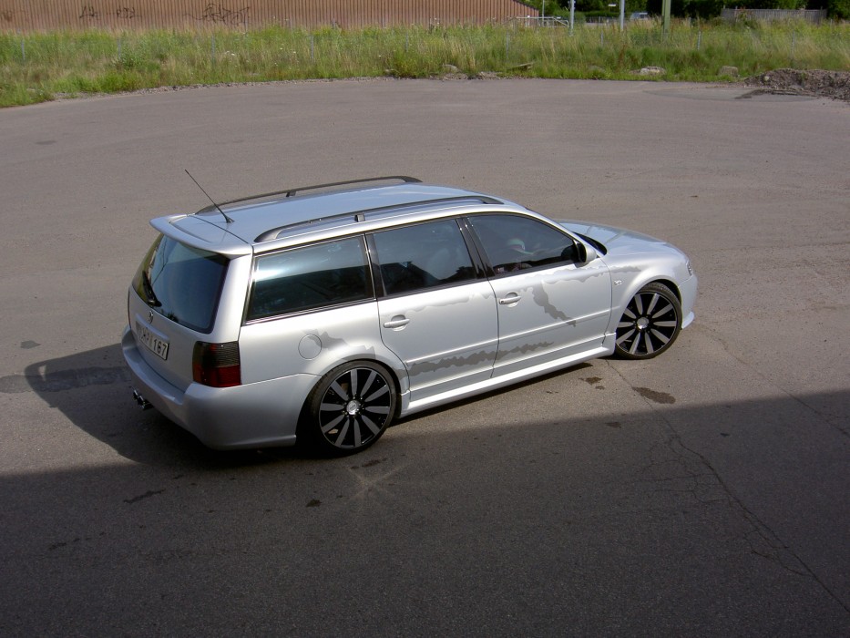 Спойлер кришки багажника VW Passat B5 універсал