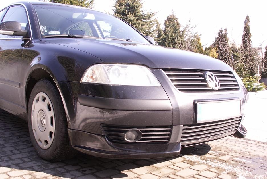 Накладки на передній бампер VW Passat B5 (2000-2005) післярестайл
