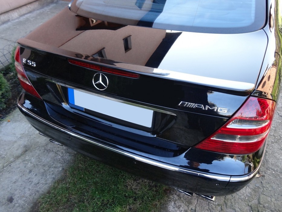 Спойлер багажника Mercedes E-class W211 стиль AMG