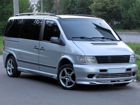 Тюнінгова накладка переднього бампера Mercedes Vito W638
