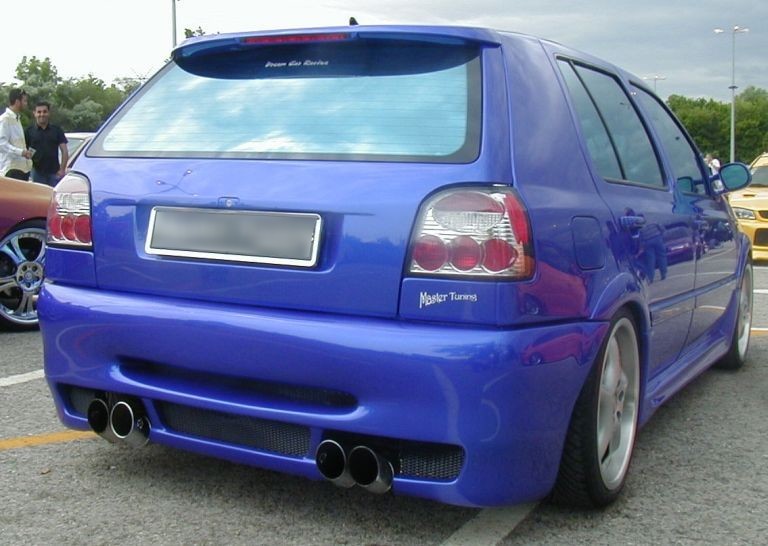 Спойлер кришки багажника VW Golf III