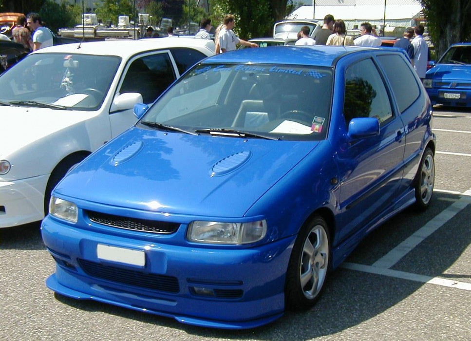 Накладка на фари VW Polo 6N (1994-1999) стиль Badlook