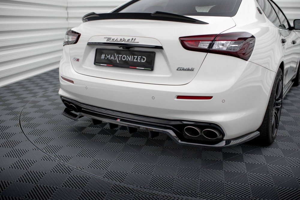 Тюнінговий дифузор на задній бампер Maserati Ghibli Mk3 післярестайл