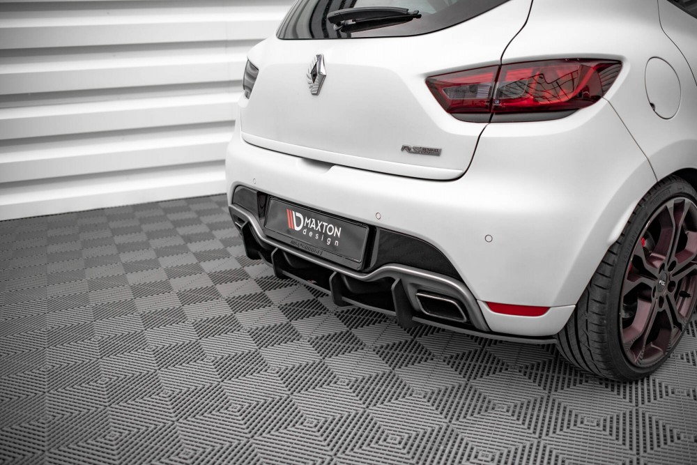 Центральний дифузор на задній бампер Street Pro Renault Clio Mk4 версія RS