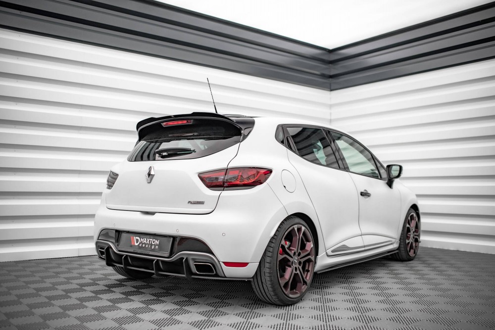 Центральний дифузор на задній бампер Street Pro Renault Clio Mk4 версія RS