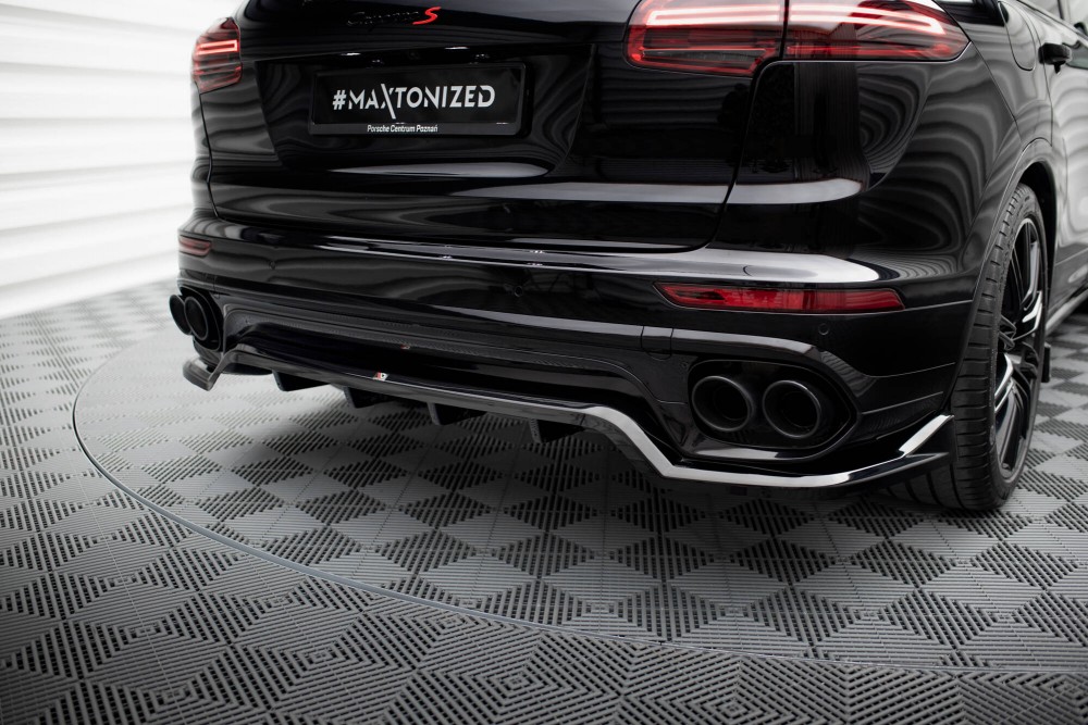 Тюнінговий дифузор на задній бампер Porsche Cayenne Mk2 після рестайл