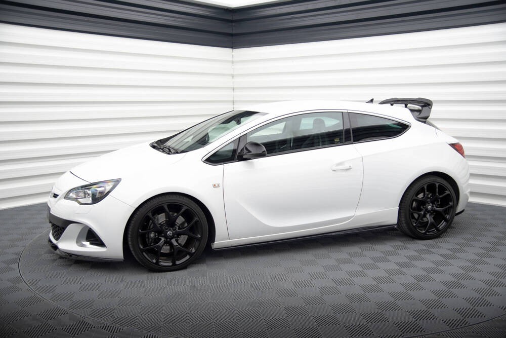Тюнінгові лістви (накладки) під бічні пороги Opel Astra J OPC / VXR