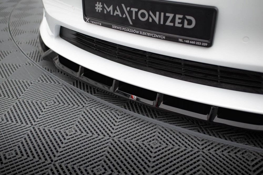 Тюнінговая накладка (дифузор) на передній бампер Tesla Model S Plaid Mk1 рестайл