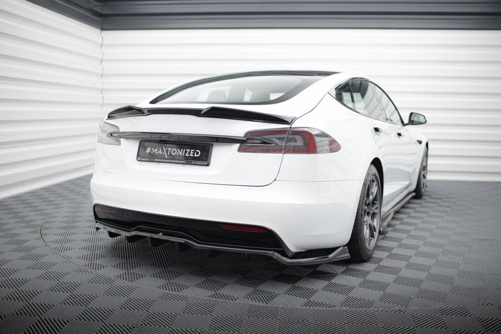 Тюнінговий дифузор (накладка) заднього бампера Tesla Model S Mk1 рестайл Plaid вер. 1