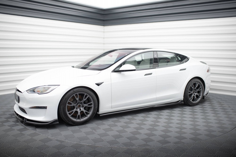 Нижні дифузори (лістви) на пороги Tesla Model S Plaid Mk1 рестайл вер. 1
