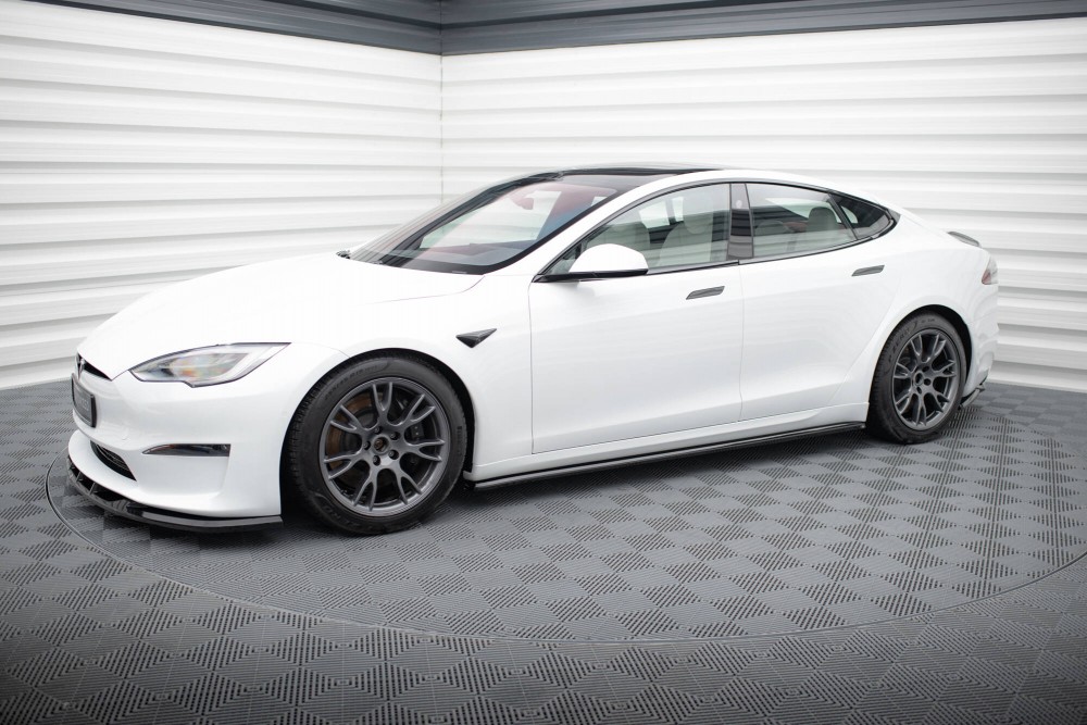Бокові тюнінг накладки (лістви) під пороги Tesla Model S Plaid Mk1 рестайл вер. 2