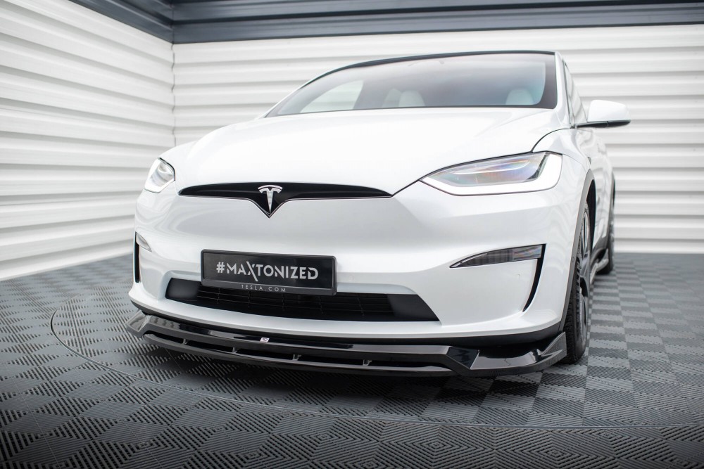 Нижня тюнінг накладка (губа) на передній бампер Tesla Model X Mk1 рестайл вер. 1
