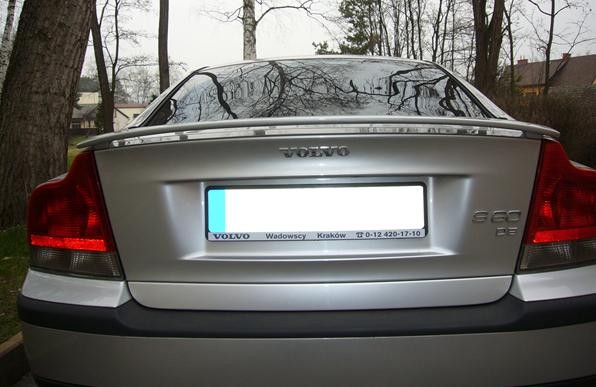 Спойлер кришки багажника Volvo S60 (2000-2010) на 2 ніжках