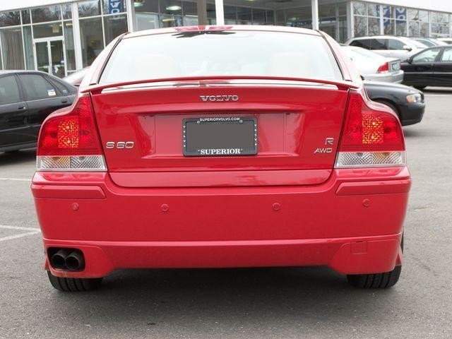Тюнінгова накладка заднього бампера Volvo S60 (2004-2010)