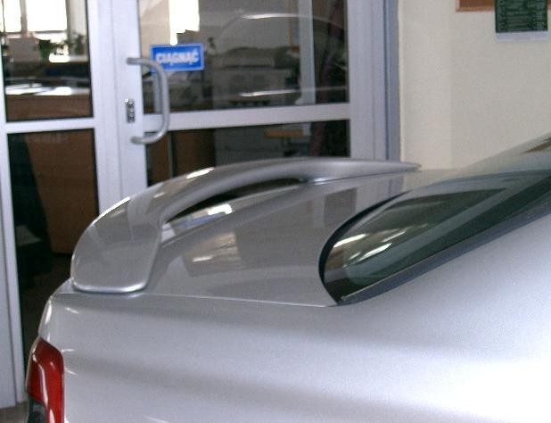 Спойлер кришки багажника Volvo S40 (1995-2003)