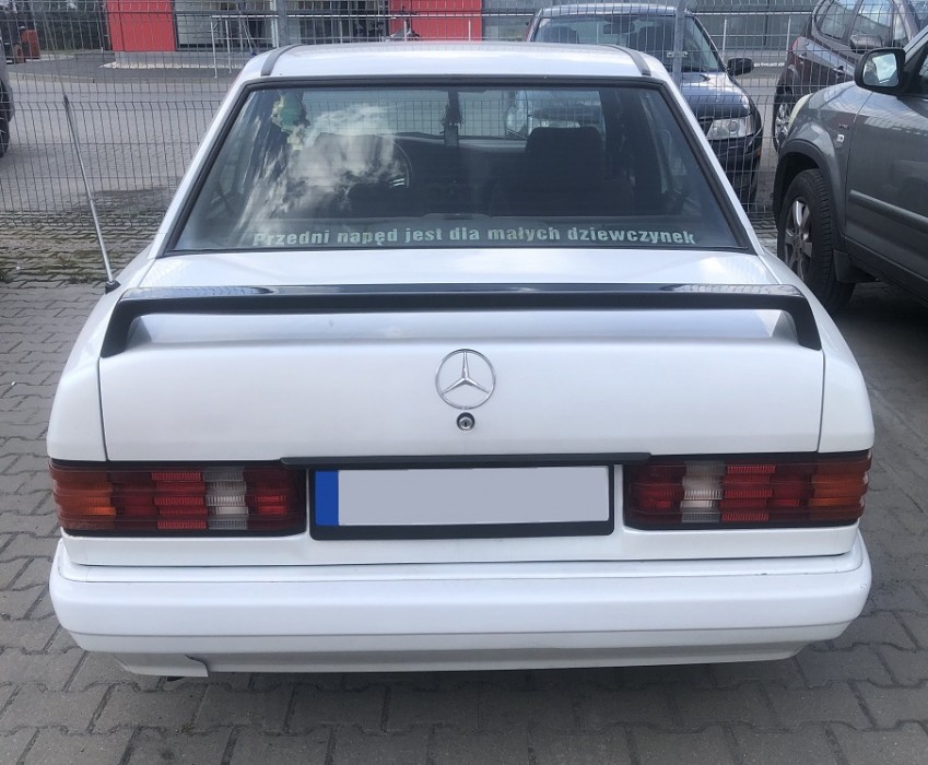 Спойлер кришки багажника Mercedes 190 W201