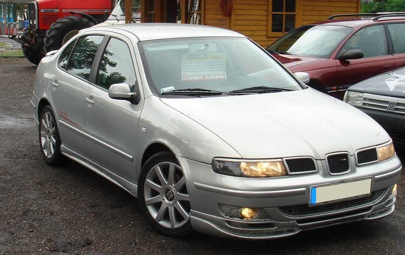 Тюнінгова решітка радіатора Seat Leon1 / Toledo 2