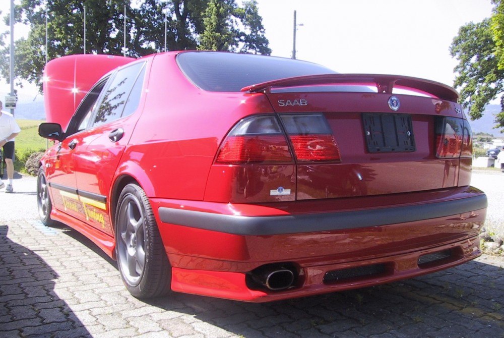 Спойлер кришки багажника Saab 9-5 sedan