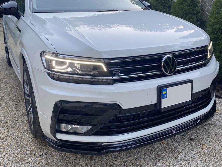 Накладка під передній бампер Volkswagen Tiguan MK2 R-Line