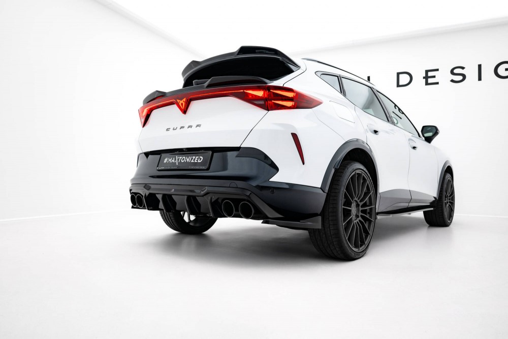 Накладка заднього бампера Cupra Formentor Mk1 із муляжами вихлопних труб
