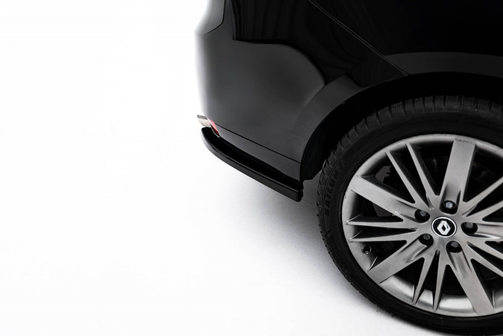 Бокові накладки (елерони) на задній бампер Renault Laguna Hatchback GT Mk3