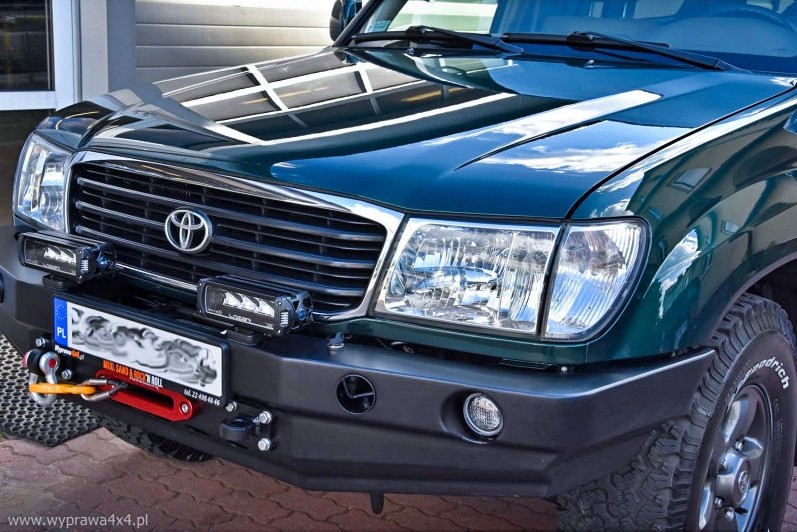 Силовий передній бампер Toyota Land Cruiser J100, 105 дорестайл