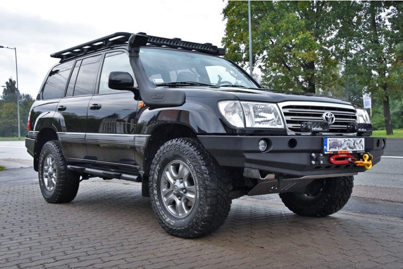 Силовий передній бампер Toyota Land Cruiser J100, 105 дорестайл