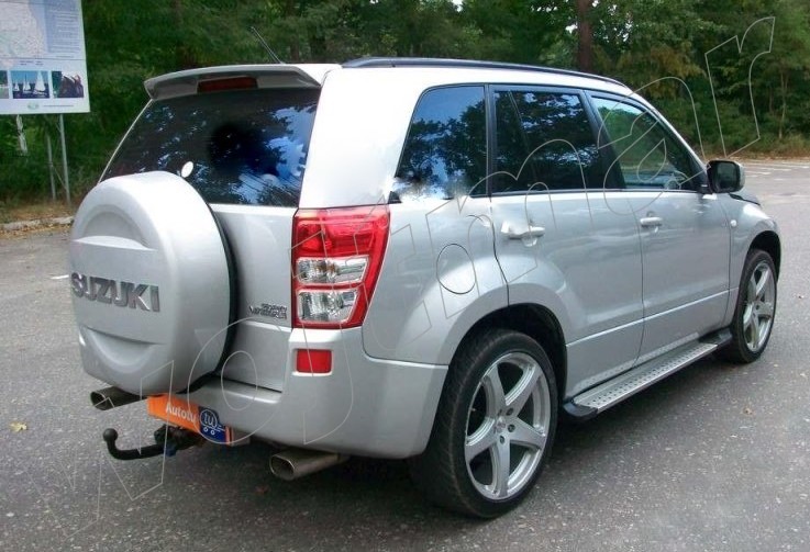 Спойлер багажника Suzuki Grand Vitara (2005-...)