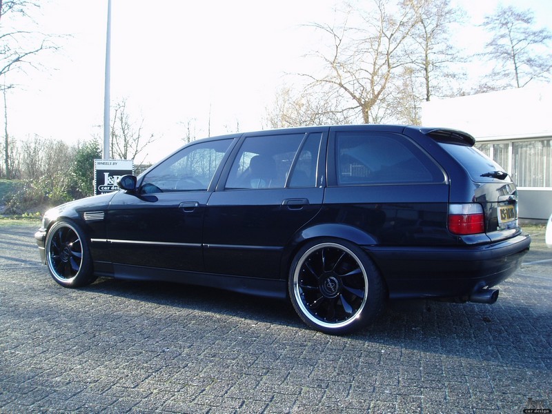 спойлер на скло BMW E36 Touring