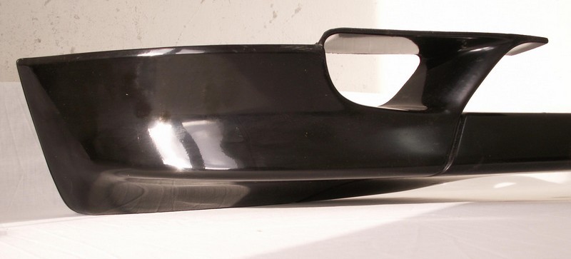 Накладка переднього бампера BMW E46.