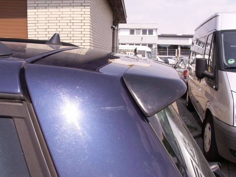 Спойлер козирок кришки багажника VW Passat B5 combi