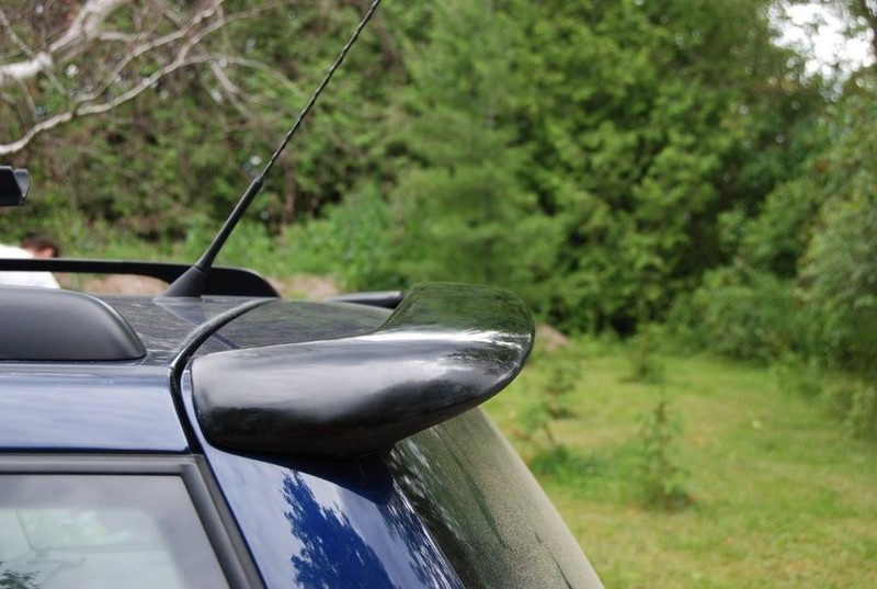 Спойлер кришки багажника VW Golf IV Combi