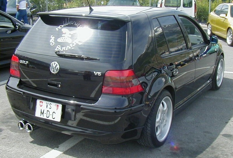 Спойлер кришки багажника VW Golf IV стиль GTI