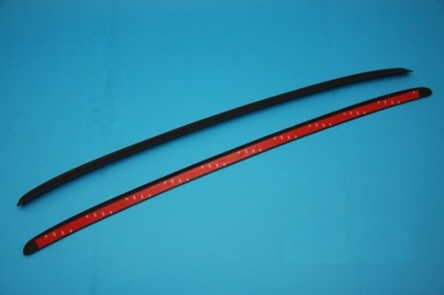 Спойлер (ліпспойлер) універсальний 115 см