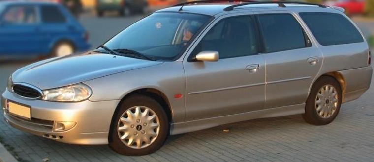 Накладки на пороги Ford Mondeo I/II стиль ST