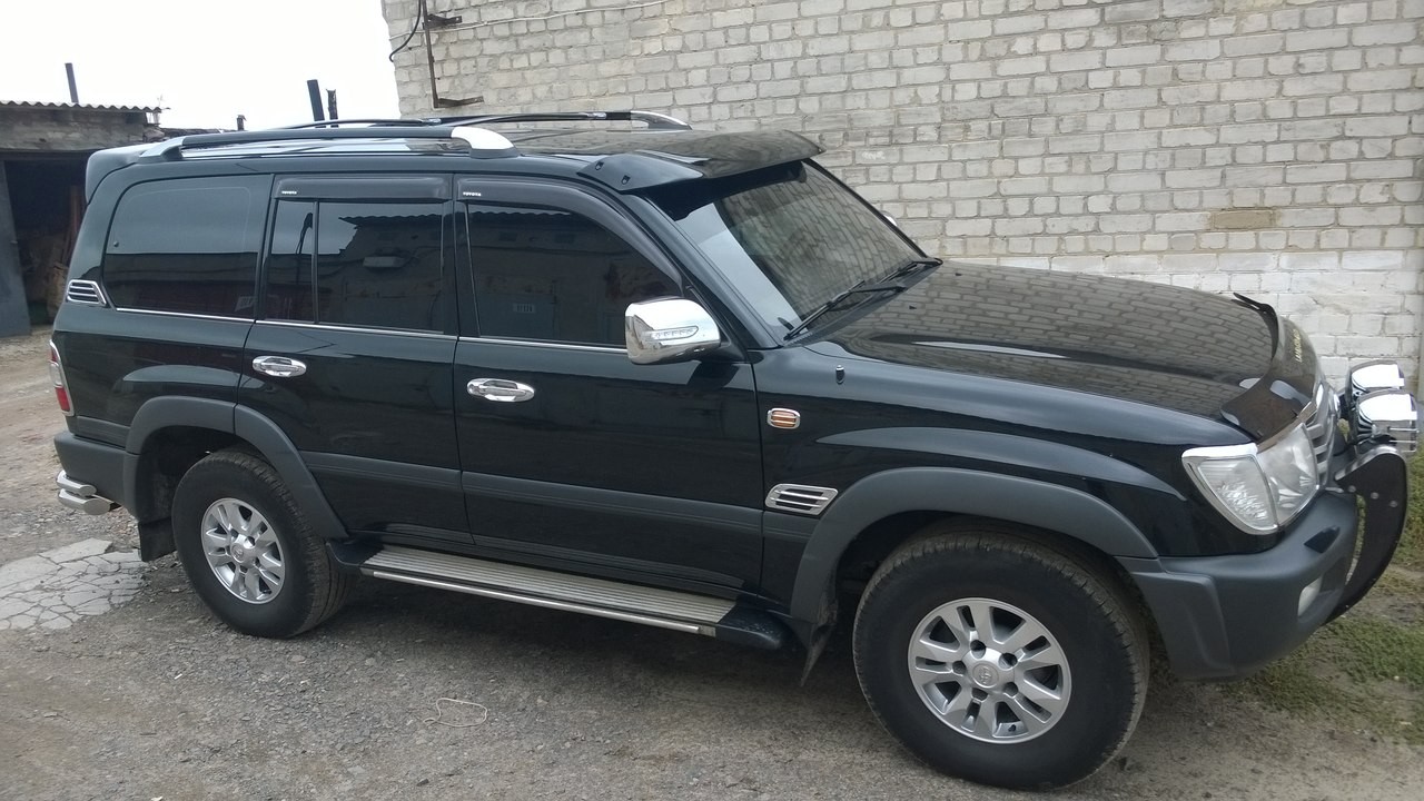 Козирьок лобового скла Toyota Land Cruiser 100
