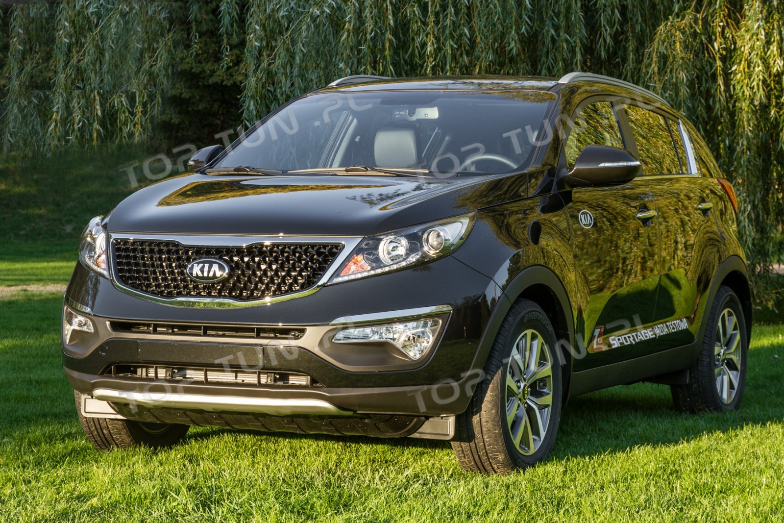 накладки на передній та задній бампер Kia Sportage (алюміній)