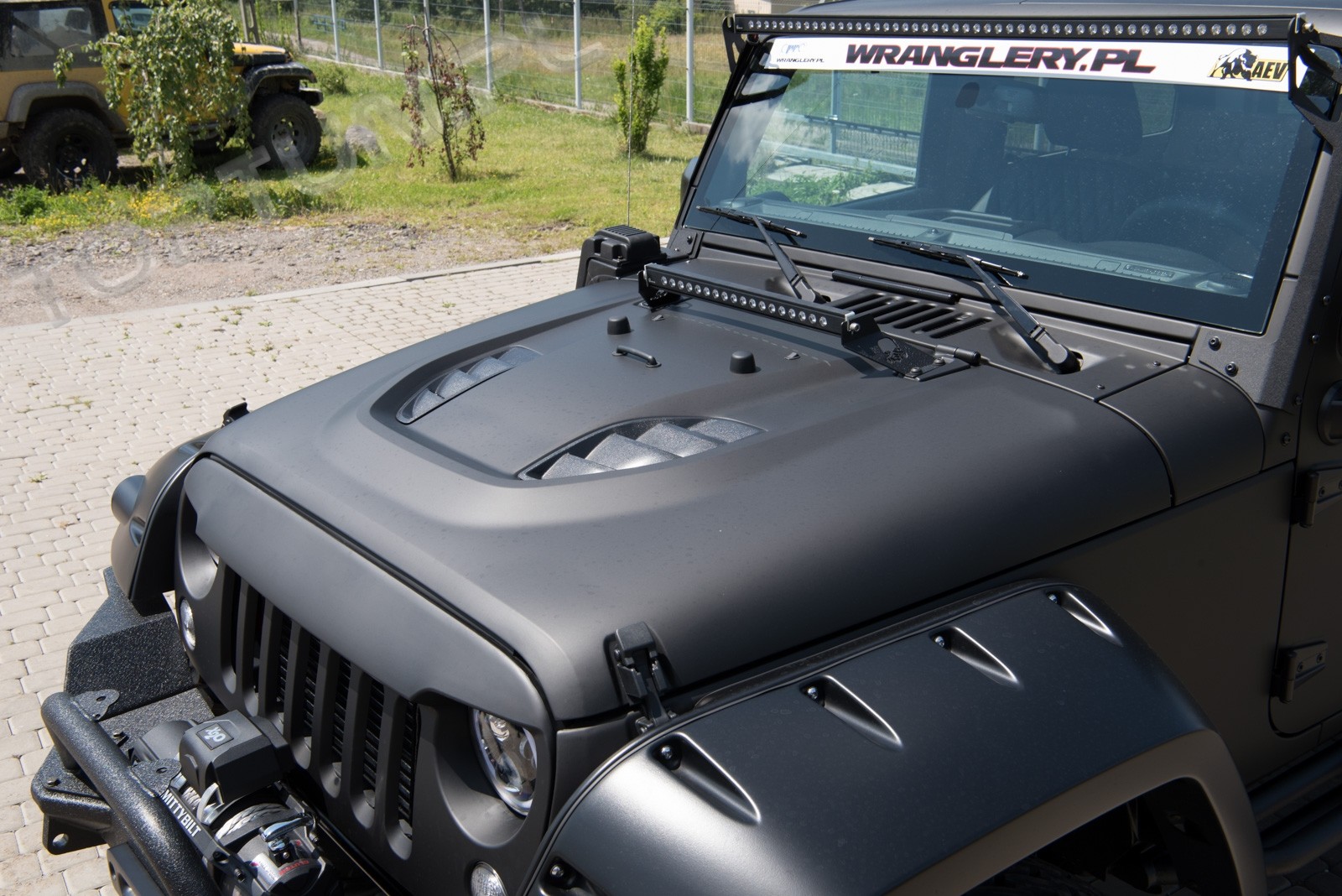 Капот Jeep Wrangler RUBICON 10th дизайн. ANNIVERSARY