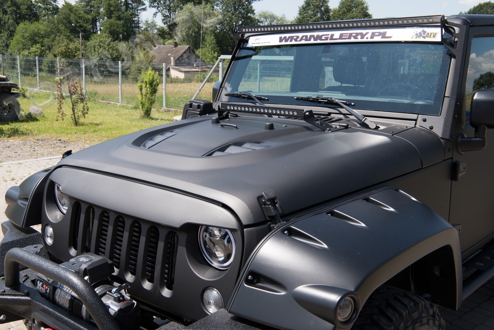 Капот Jeep Wrangler RUBICON 10th дизайн. ANNIVERSARY