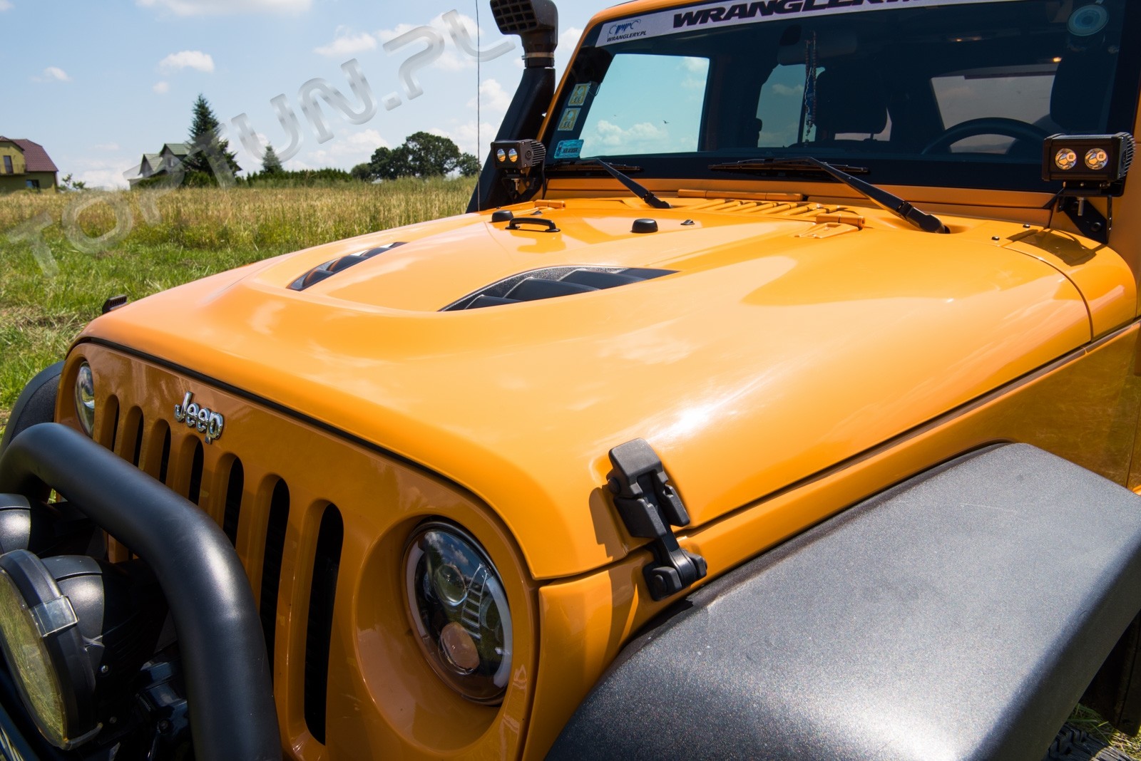 Капот Jeep Wrangler RUBICON 10th дизайн. ANNIVERSARY