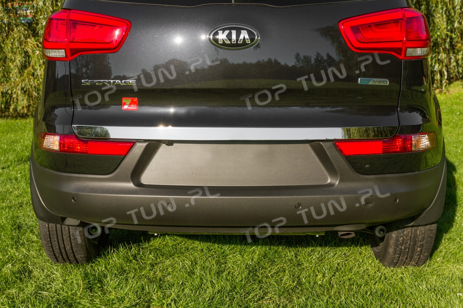 хром накладка на кришку багажника Kia Sportage R (нижня)
