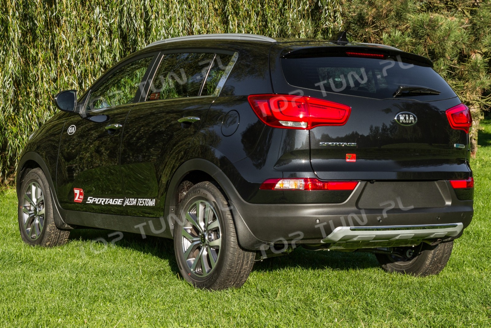 накладки на передній та задній бампер Kia Sportage R