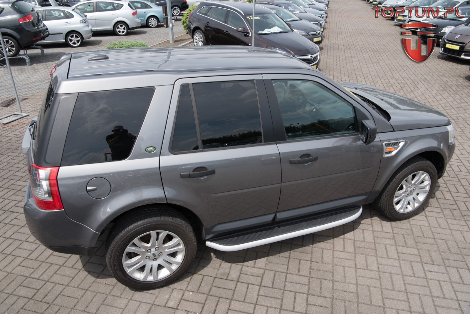 пороги (підніжки бокові) Land Rover Freelander II