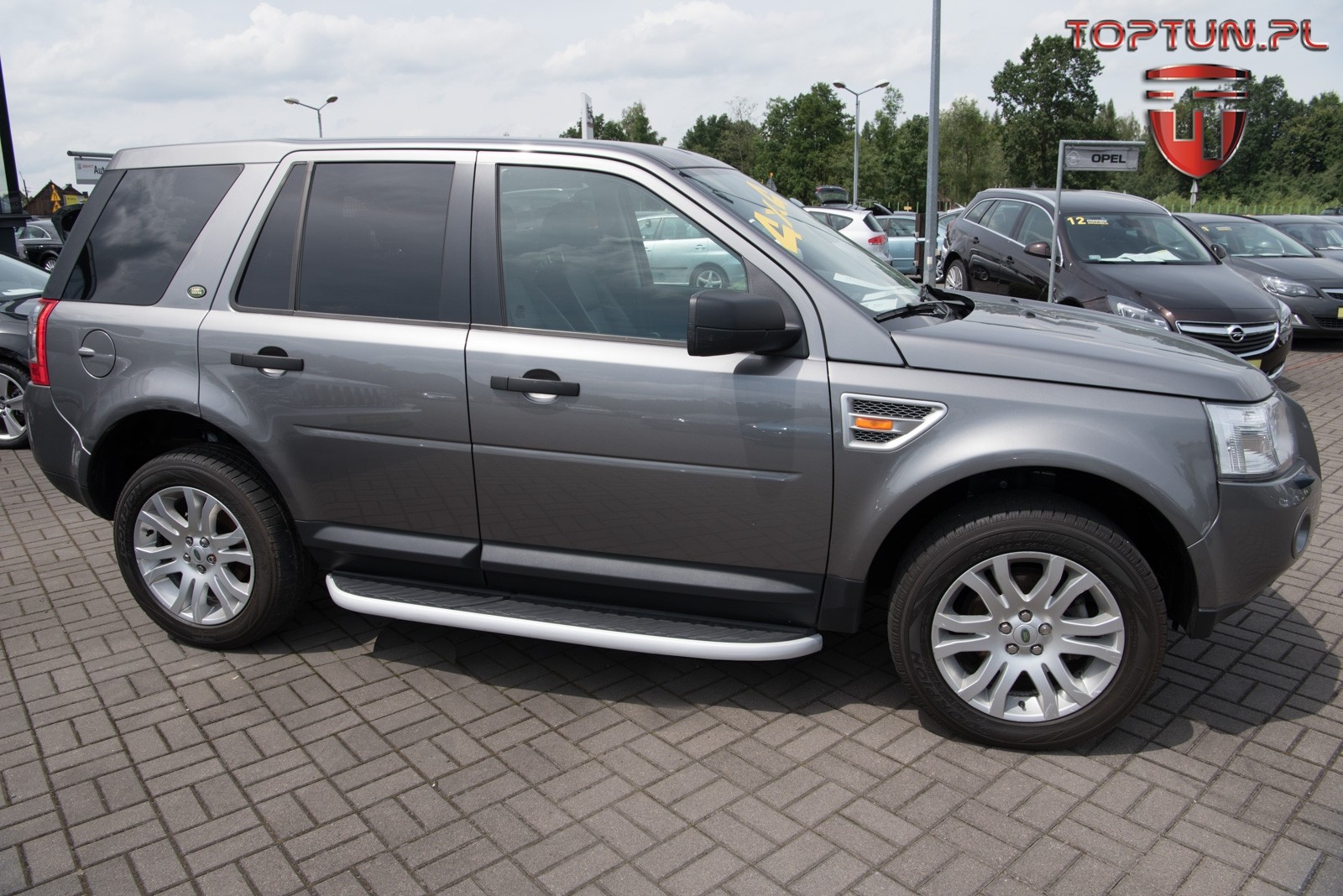 пороги (підніжки бокові) Land Rover Freelander II