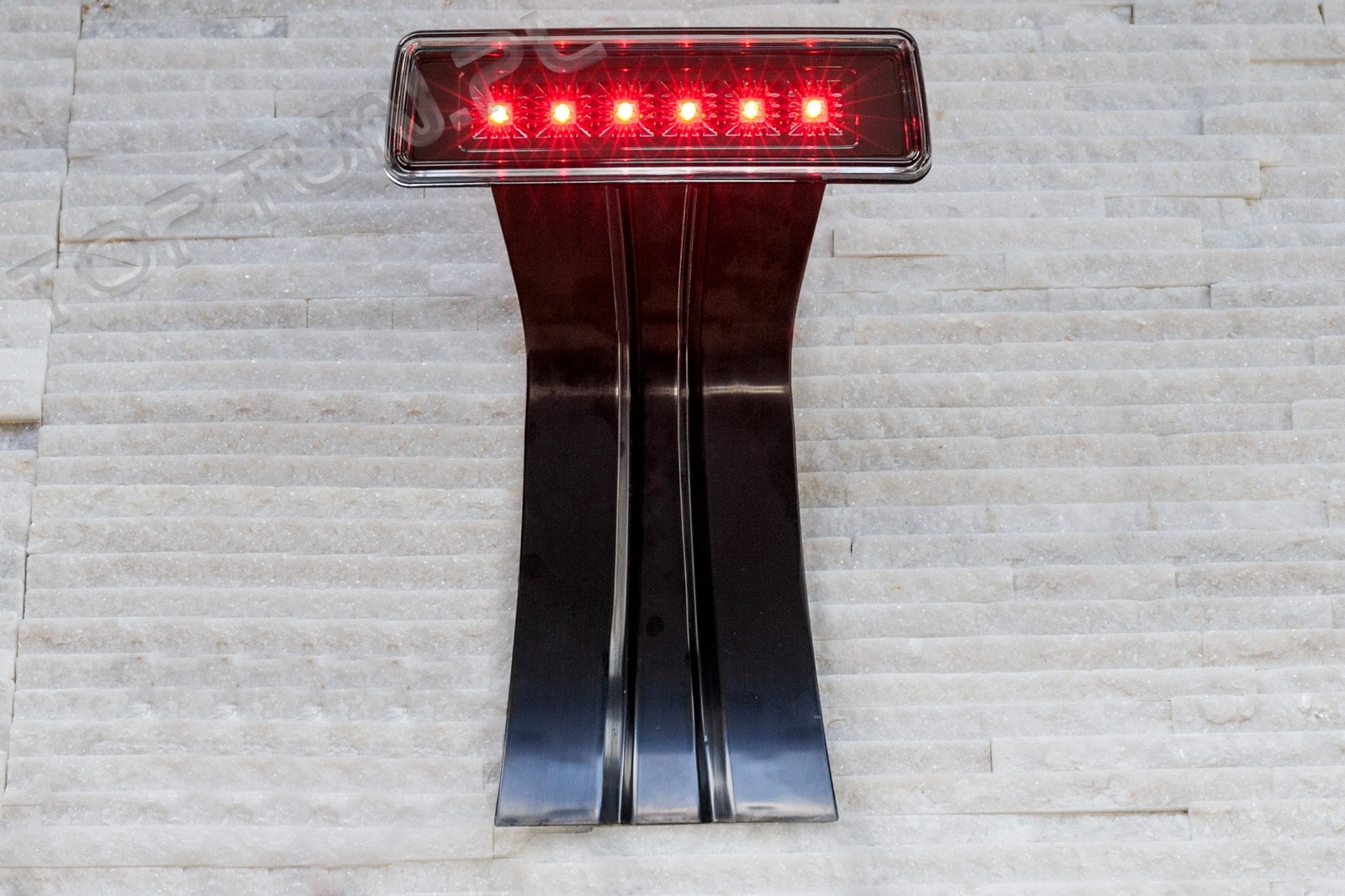 Додатковий стоп сигнал на запаску Jeep Wrangler JK