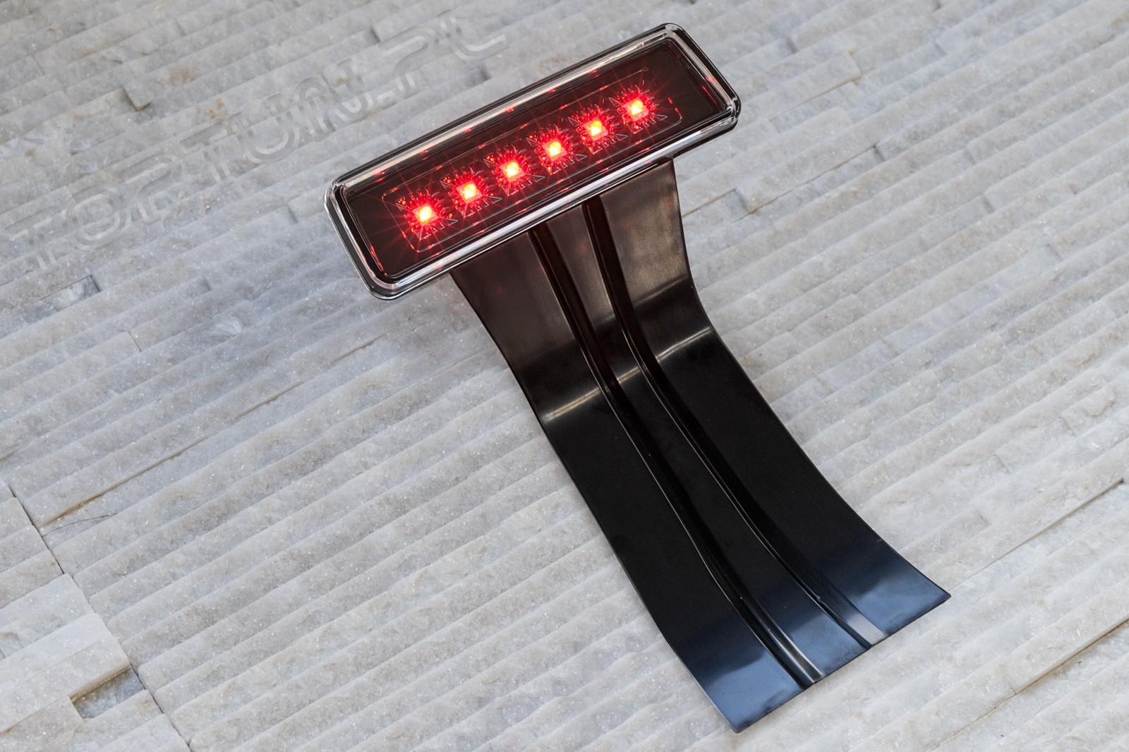 Додатковий стоп сигнал на запаску Jeep Wrangler JK