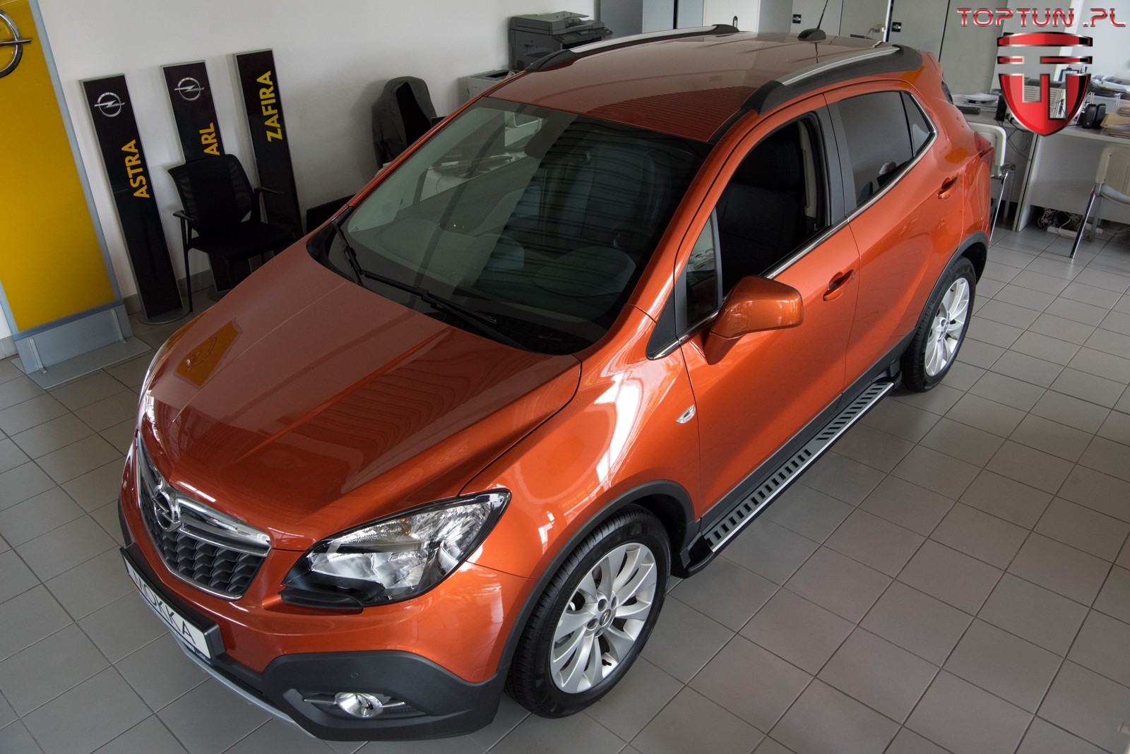 Пороги (підніжки бічні) Opel Mokka X