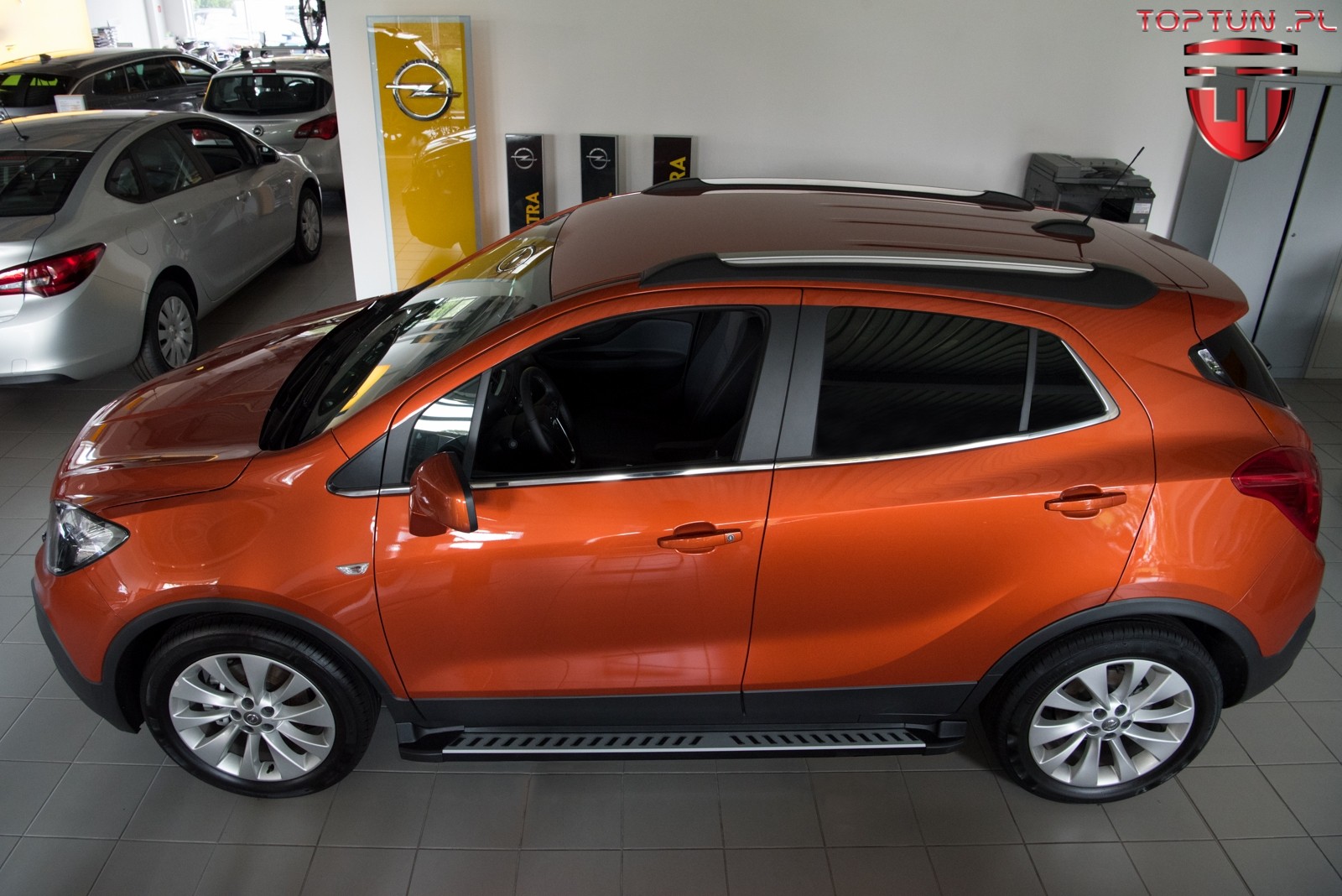 Пороги (підніжки бічні) Opel Mokka X