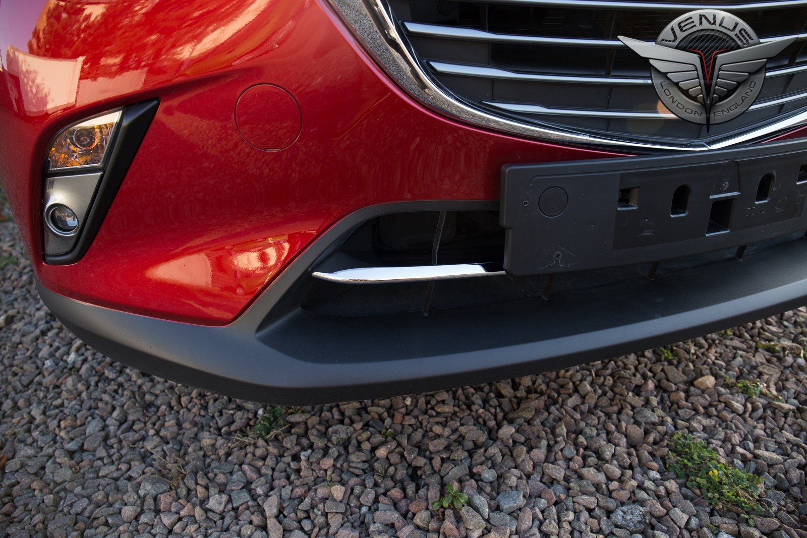 хром накладки на решітку бампера Mazda CX-3
