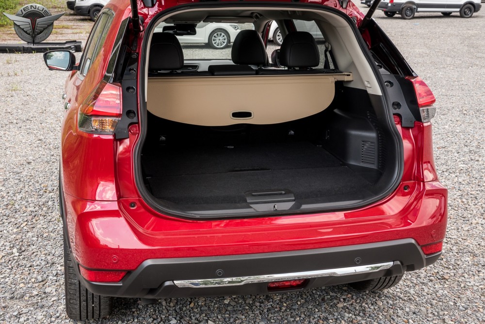 шторка-полиця багажника Nissan X-Trail, бежева